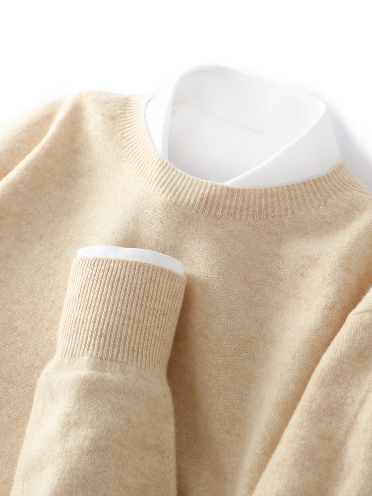 Pure wool sweaters for layering in autumn and winter